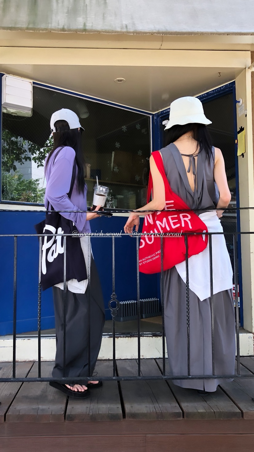 OVER RICH韓國東大門直郵女士新品休閑職業推薦吊帶背心OVER RICH吊帶/背心
