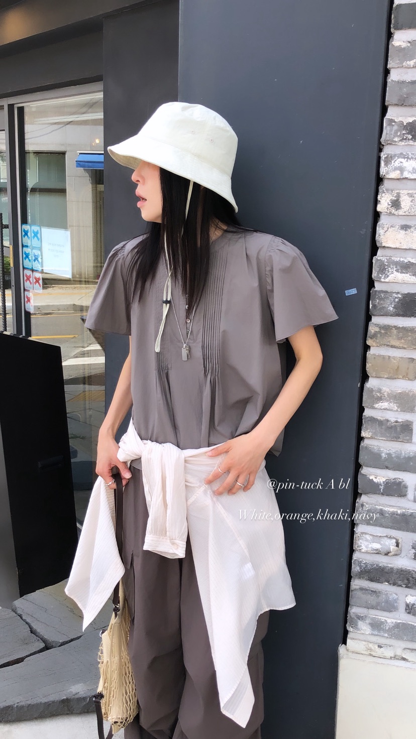 OVER RICH韓國直郵女士新品推薦時尚26夏季襯衫蕾絲衫BL褶裥OVER RICH襯衫/蕾絲衫