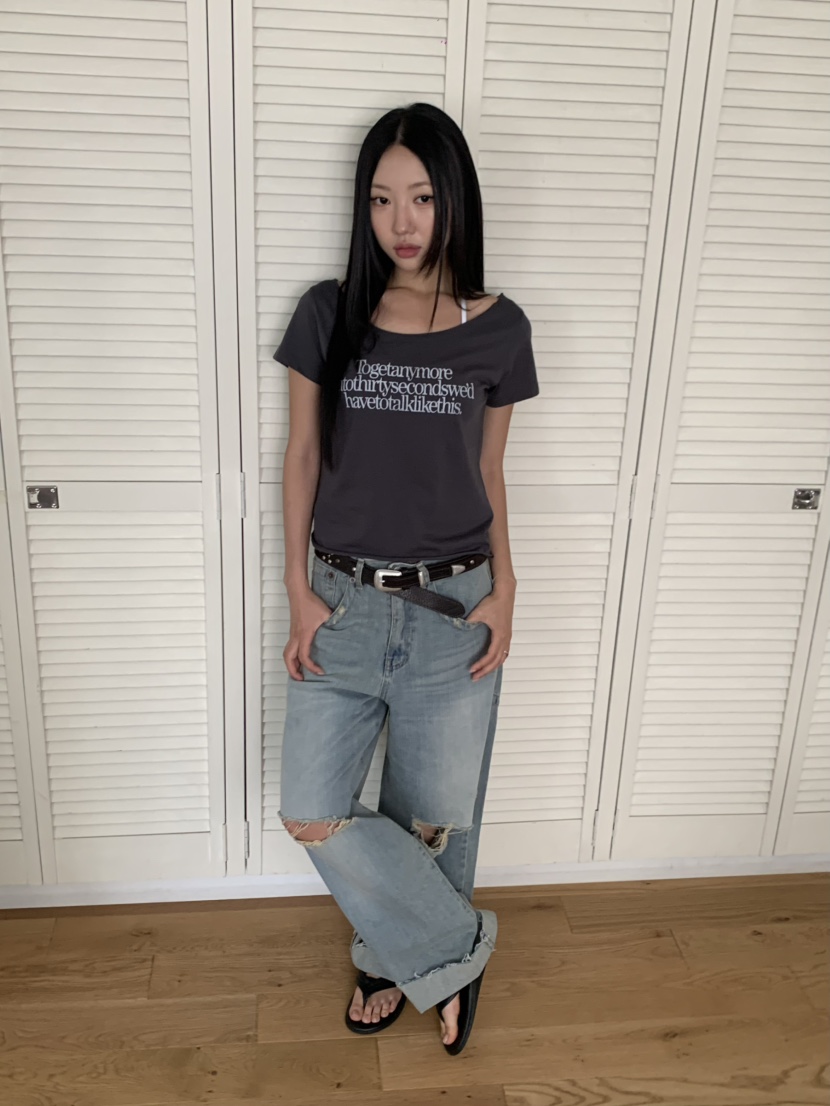 KARE/WEREPIECE韓國東大門直郵女裝新品推薦熱賣時尚T恤KARE/WEREPIECET恤