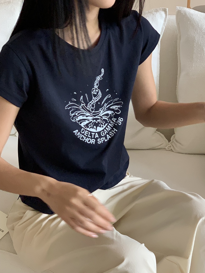 KARE/WEREPIECE韓國直郵女裝新款時尚職業休閑人氣推薦T恤KARE/WEREPIECET恤