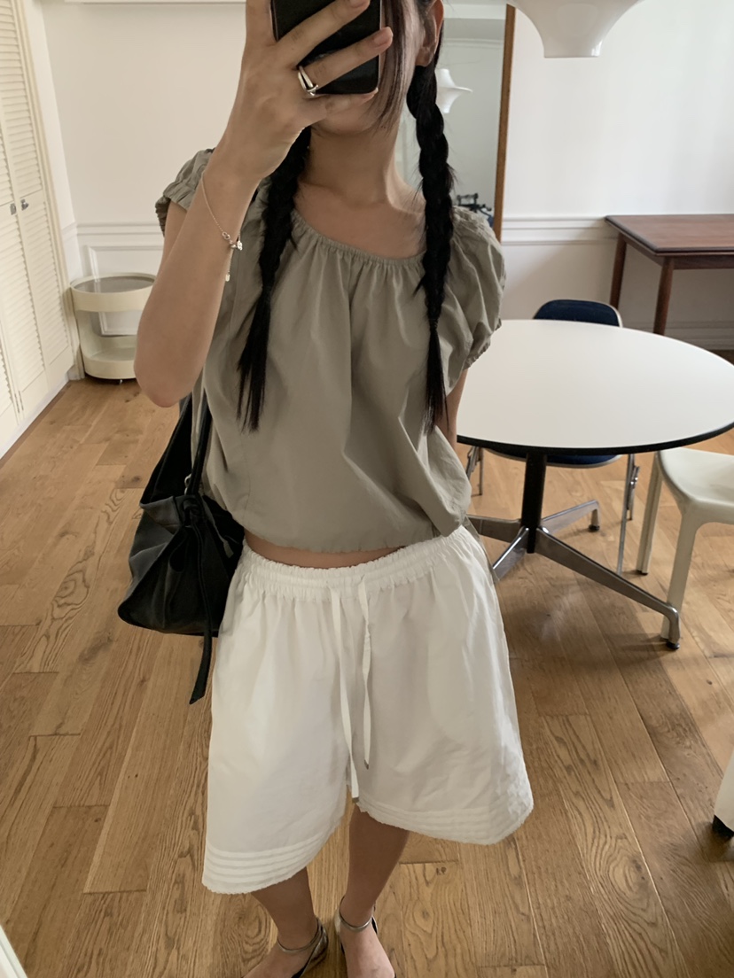 KARE/WEREPIECE韓國直郵女裝新款休閑熱賣人氣襯衫蕾絲衫BLKARE/WEREPIECE襯衫/蕾絲衫