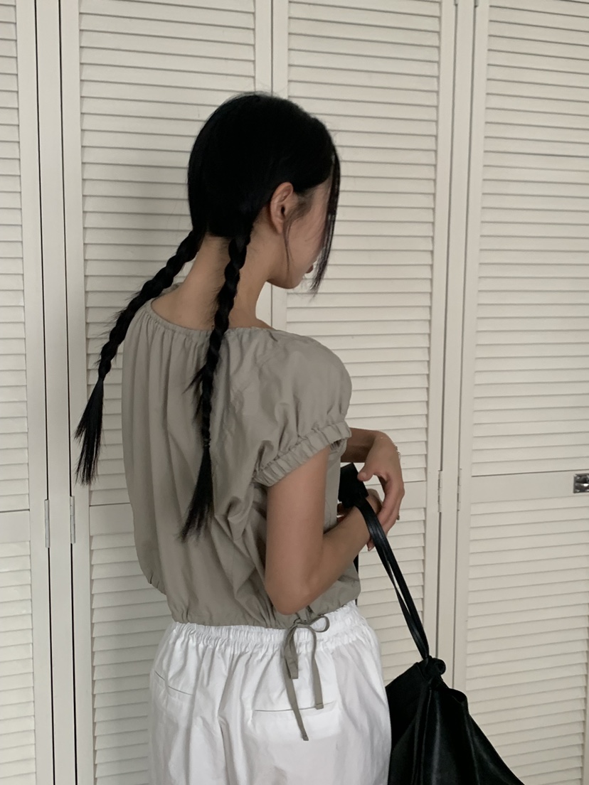 KARE/WEREPIECE韓國直郵女裝新款休閑熱賣人氣襯衫蕾絲衫BLKARE/WEREPIECE襯衫/蕾絲衫