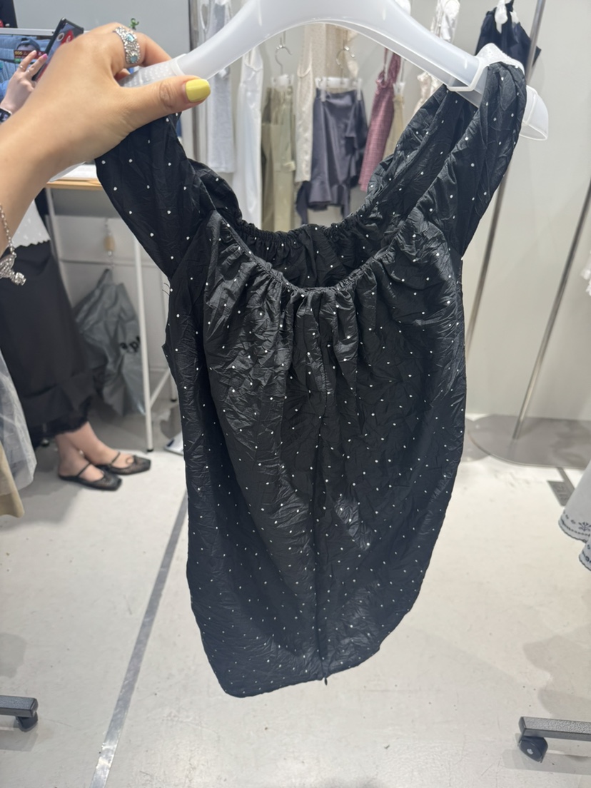 OLI SEOUL韓國直郵女裝新款職業休閑人氣26春夏吊帶背心OLI SEOUL吊帶/背心