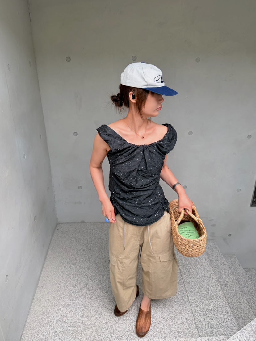 OLI SEOUL韓國直郵女裝新款職業休閑人氣26春夏吊帶背心OLI SEOUL吊帶/背心