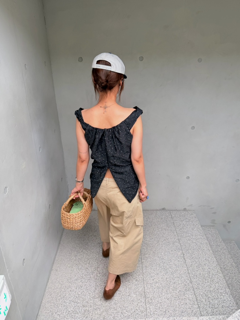 OLI SEOUL韓國直郵女裝新款職業休閑人氣26春夏吊帶背心OLI SEOUL吊帶/背心