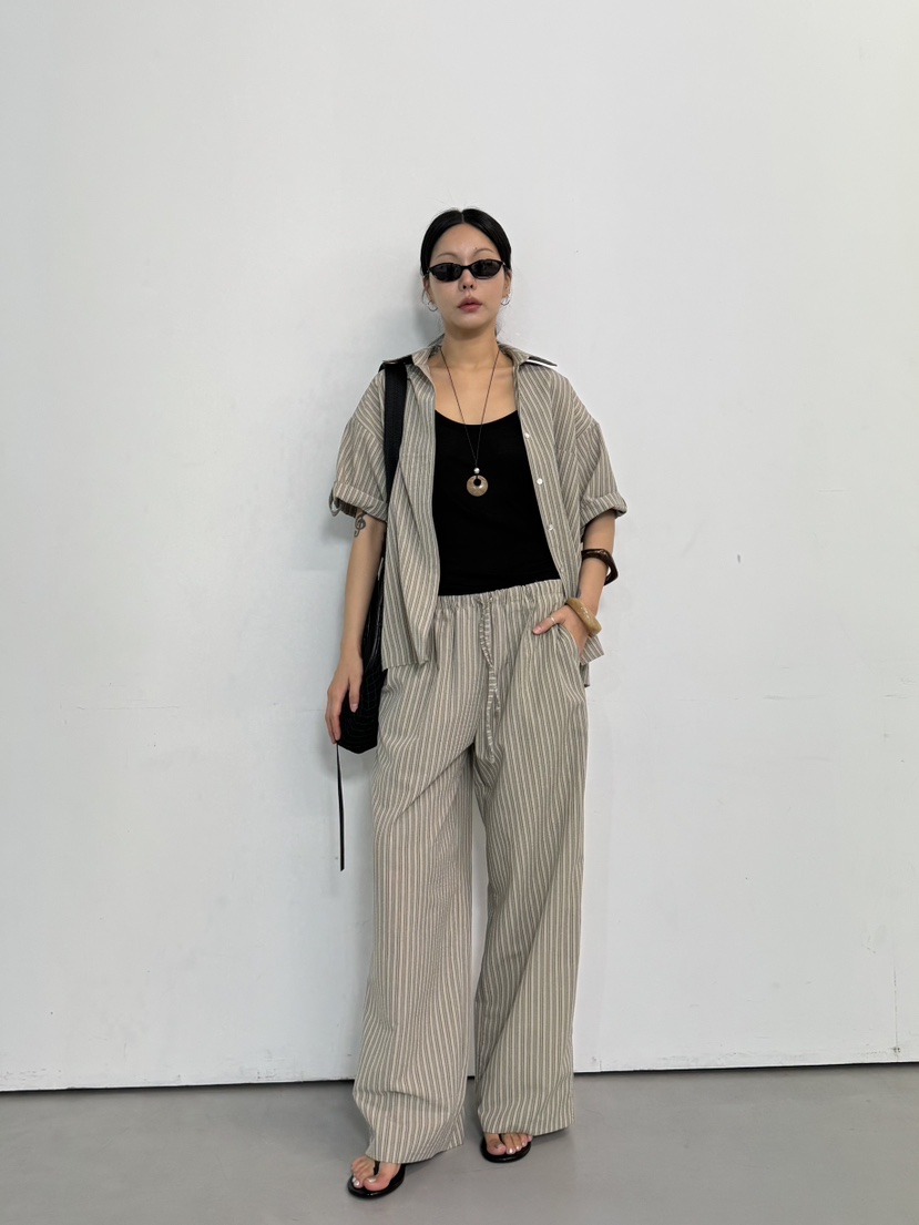 LIMLIMLIM韓國直郵女士新款職業時尚襯衫蕾絲衫不含內搭SLIM LIM LIM襯衫/蕾絲衫