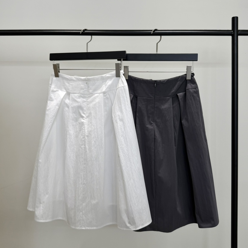 GALERIE NUIT韓國東大門直郵女裝新品職業半身裙中短裙褶裙GALERIE NUIT半身裙/中短裙