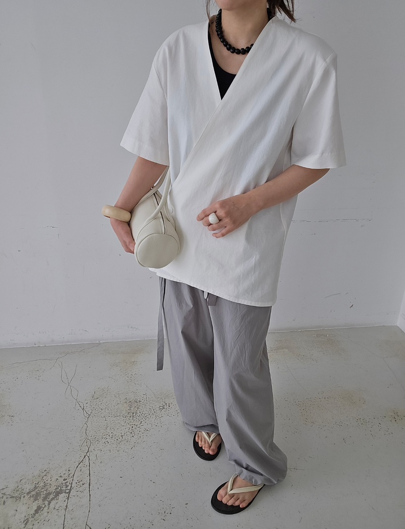 J SHOP東大門實拍韓國女裝新品職業推薦休閑時尚襯衫蕾絲衫J_SHOP襯衫/蕾絲衫