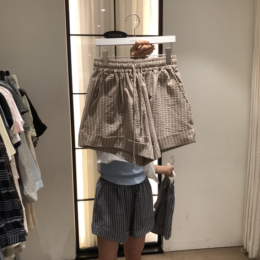 VENIR-a韓國直郵女士新品時尚休閑熱賣職業26夏季短褲條紋VENIR-a短褲圖色1