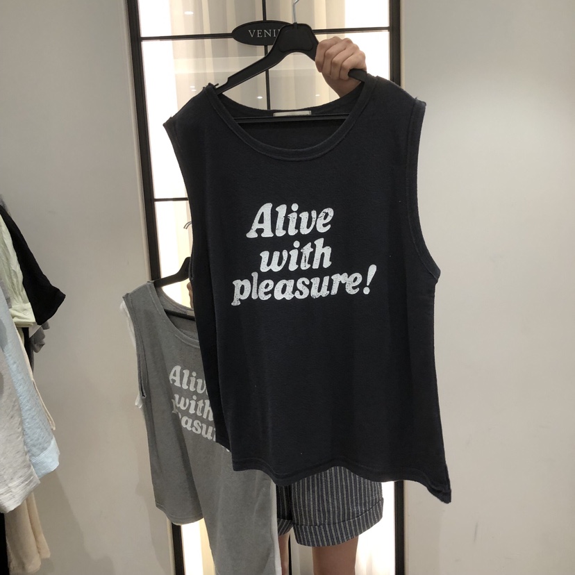 VENIR-a韓國直郵實拍女裝新款時尚職業26夏季推薦吊帶背心VENIR-a吊帶/背心圖色2