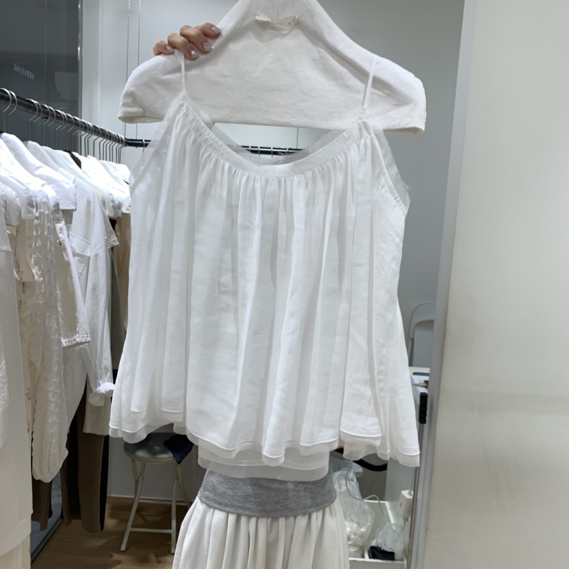 VERVEINE韓國東大門直郵女裝新品推薦熱賣吊帶背心混紡褶皺VERVEINE吊帶/背心圖色2