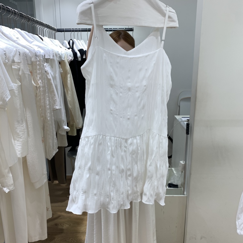 VERVEINE韓國東大門代購女士新品26春夏推薦職業連衣裙褶皺VERVEINE連衣裙