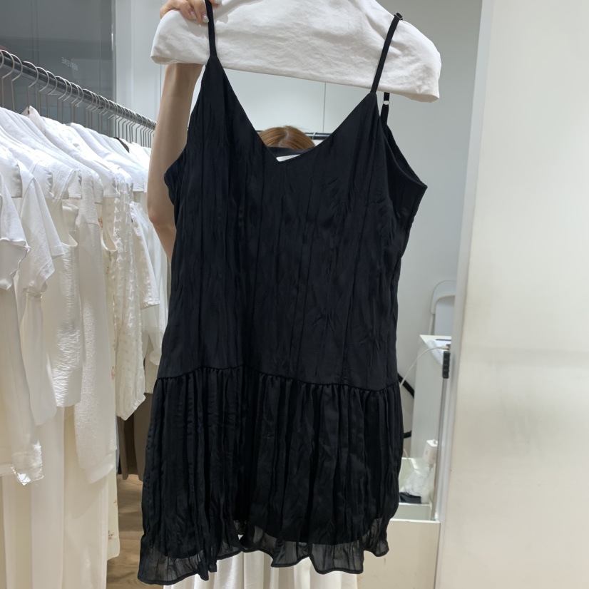 VERVEINE韓國東大門代購女士新品26春夏推薦職業連衣裙褶皺VERVEINE連衣裙圖色2