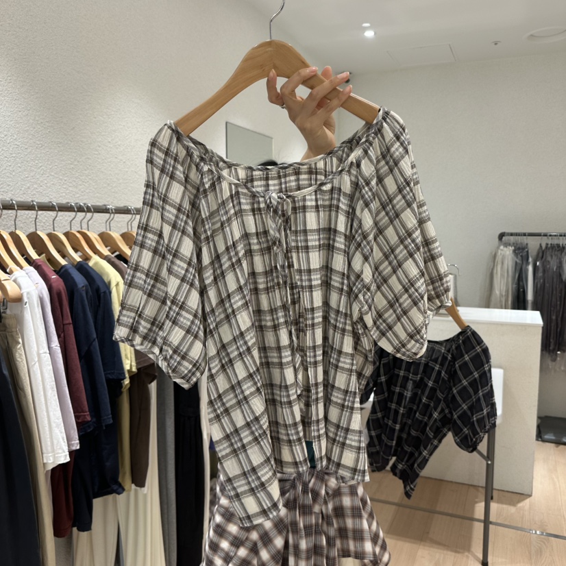 EPIC-S韓國東大門直郵女士新品推薦熱賣26春夏襯衫蕾絲衫BLEPIC-S襯衫/蕾絲衫圖色1