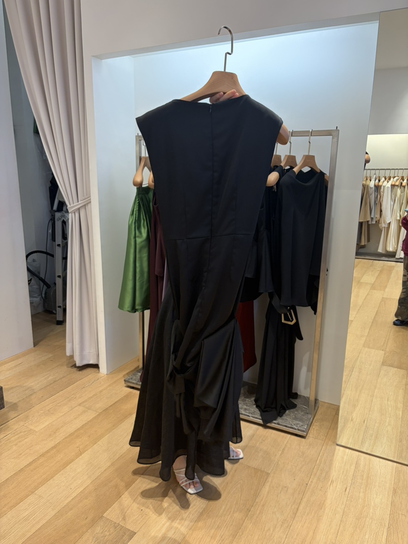 VAN NZILL東大門實拍韓國女裝新品熱賣時尚職業連衣裙褶皺VAN NZILL連衣裙