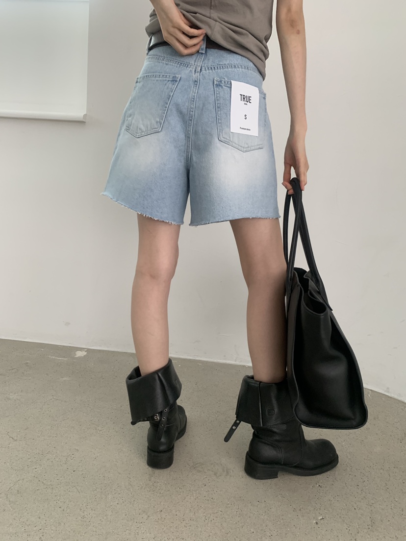 TRUE東大門實拍韓國女裝新品人氣休閑推薦時尚職業熱賣短褲TRUE短褲