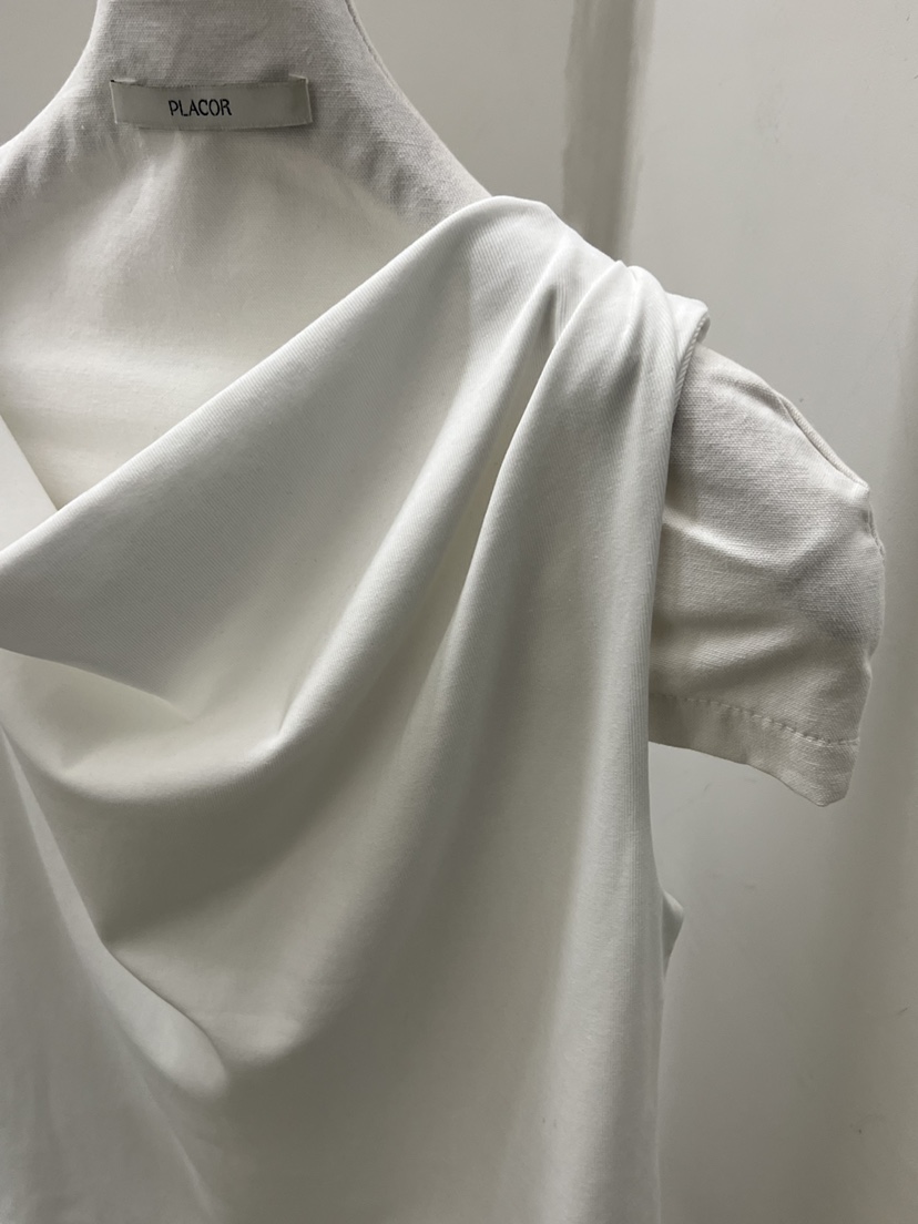 REGULARLY/PLACOR韓國直郵女裝新品熱賣職業26夏季吊帶背心REGULARLY/PLACOR吊帶/背心