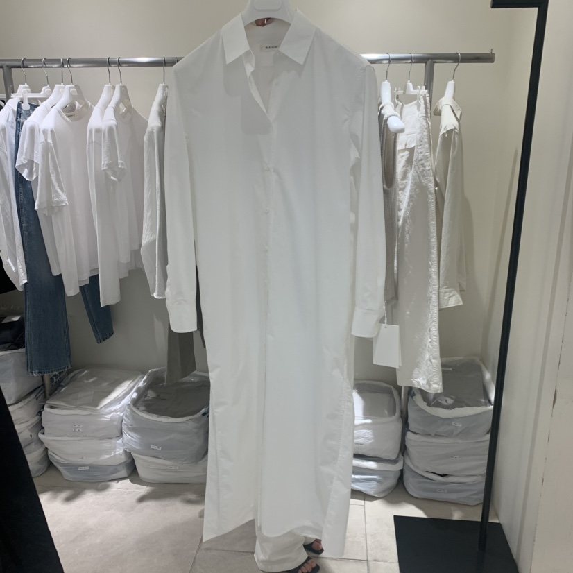 MASCULINE韓國直郵女裝新品26夏季職業時尚人氣連衣裙開衩MASCULINE連衣裙圖色1