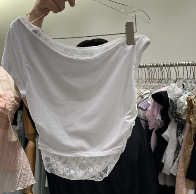 BAIE.38韓國東大門代購女裝新品26春夏時尚職業T恤蕾絲層疊BAIE.38T恤圖色1