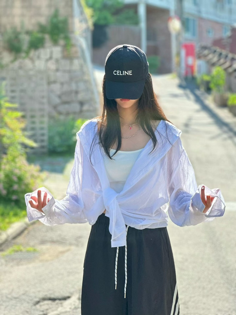 BADFORMUS韓國直郵實拍女裝新品時尚26夏季襯衫蕾絲衫連帽衫BADFORMUS襯衫/蕾絲衫圖色1