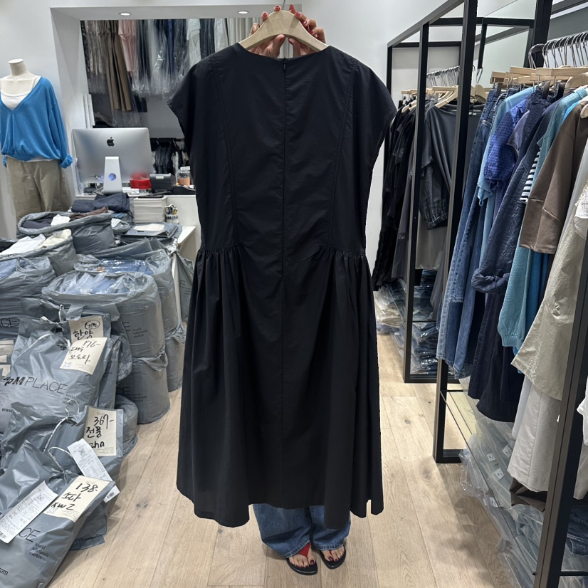 BRUNI/RICOTTA韓國東大門直郵女士新款人氣時尚職業連衣裙BRUNI/RICOTTA連衣裙