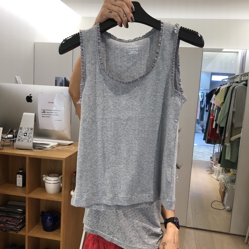 THE STARDUST韓國直郵女裝新款26春夏吊帶背心荷葉邊無袖THE STARDUST吊帶/背心圖色4