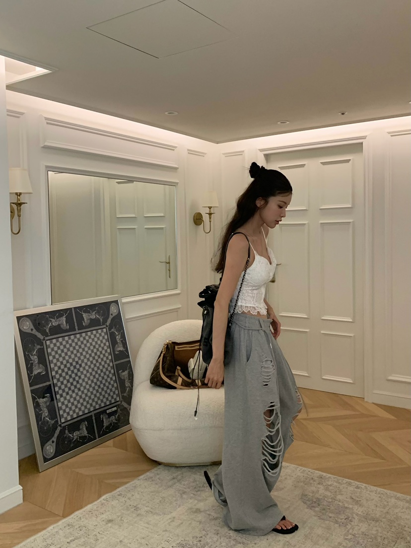 VIRKIN韓國直郵女裝新款時尚休閑熱賣職業吊帶背心蕾絲無袖VIRKIN吊帶/背心
