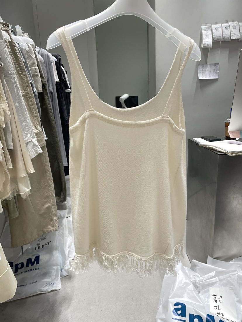 NUESE東大門實拍韓國女士新品推薦時尚吊帶背心粗花呢流蘇NUESE吊帶/背心