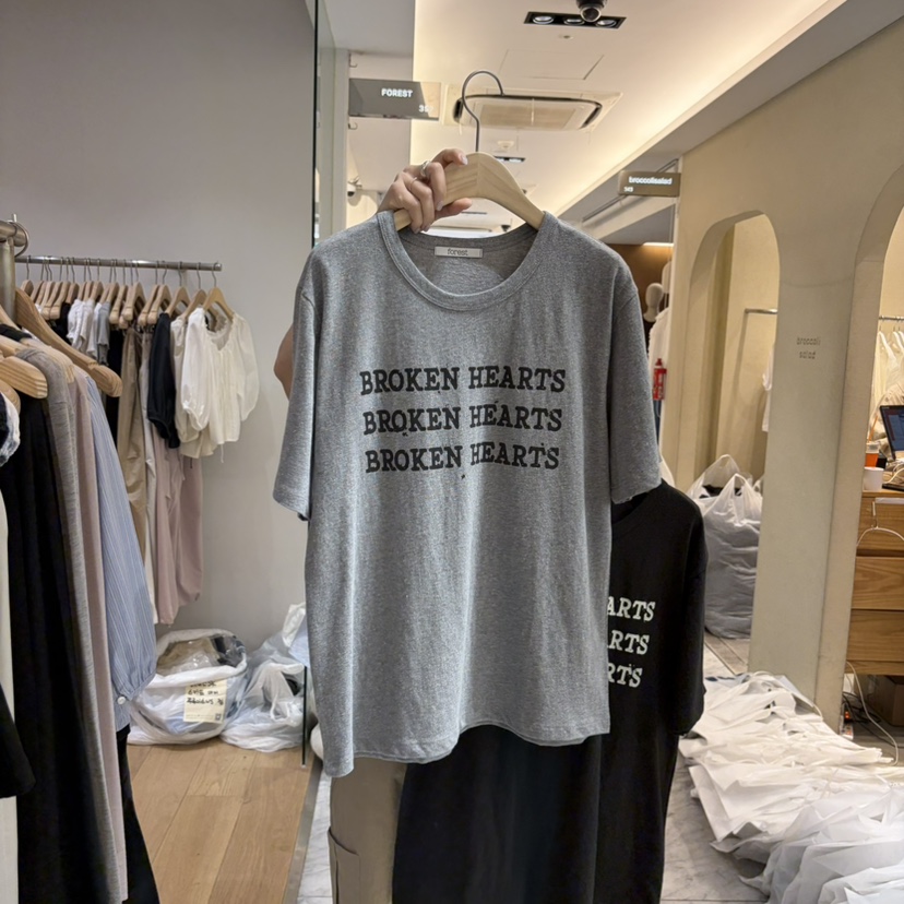 FOREST韓國代購女裝新品人氣熱賣26夏季推薦26春夏休閑T恤FORESTT恤圖色2