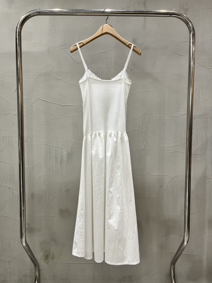 INSSENSE-A韓國東大門代購女士新品推薦26夏季連衣裙蕾絲INSSENSE-A連衣裙