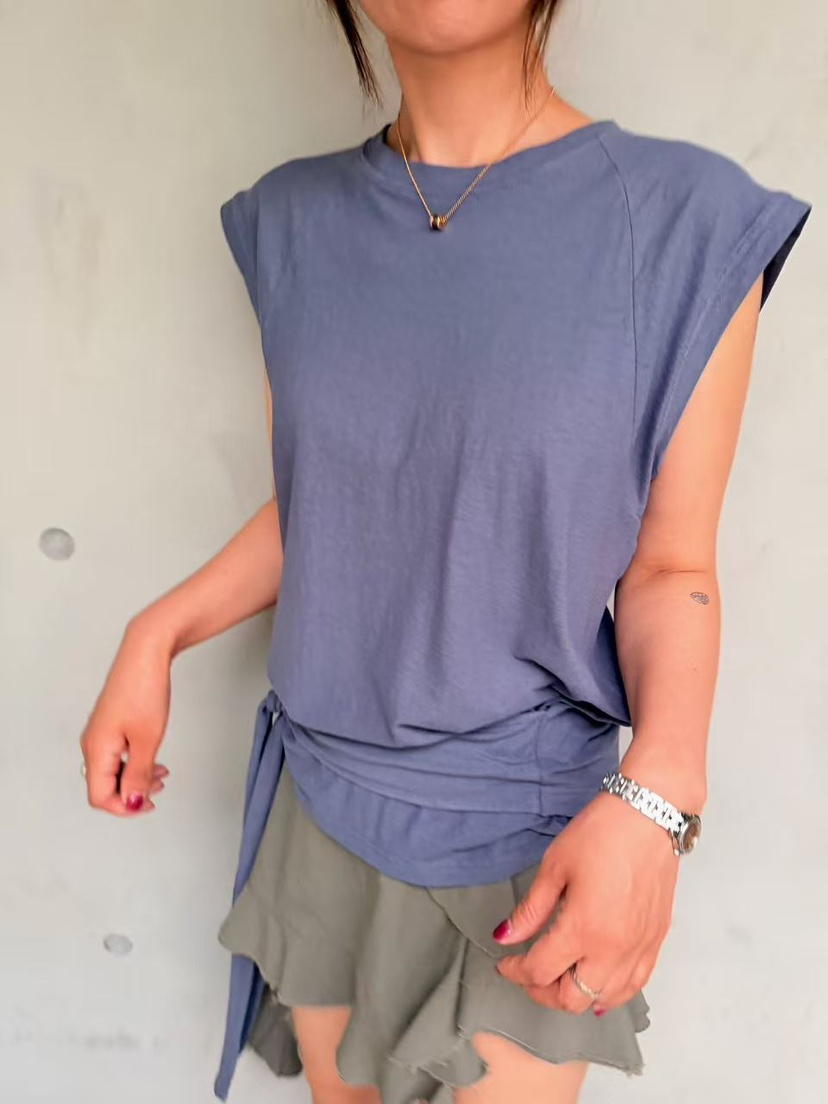 OLI SEOUL東大門實拍韓國女裝新品人氣職業推薦26春夏T恤OLI SEOULT恤
