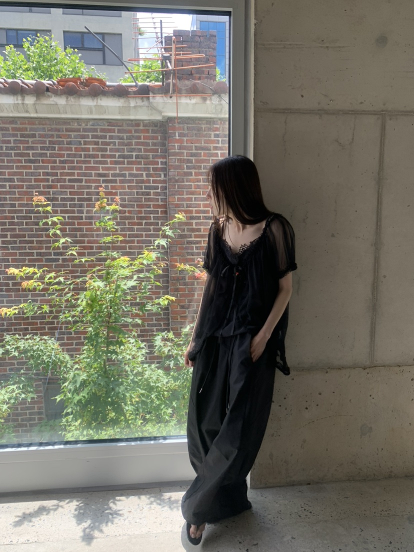 LE AVE韓國東大門直郵女裝新品時尚26春夏襯衫蕾絲衫不含內搭LE AVE襯衫/蕾絲衫
