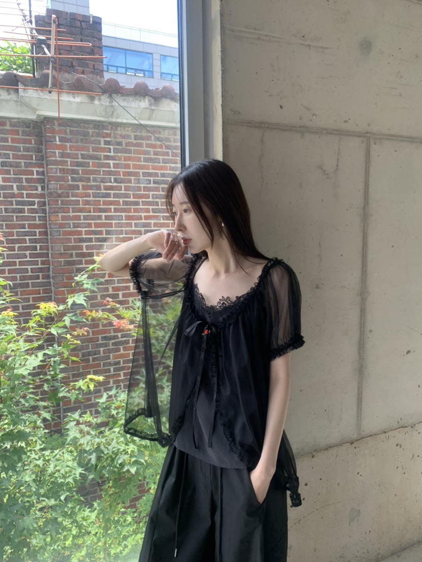 LE AVE韓國東大門直郵女裝新品時尚26春夏襯衫蕾絲衫不含內搭LE AVE襯衫/蕾絲衫