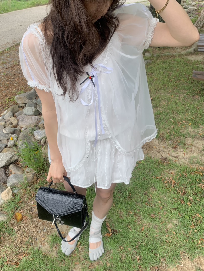 LE AVE韓國東大門直郵女裝新品時尚26春夏襯衫蕾絲衫不含內搭LE AVE襯衫/蕾絲衫