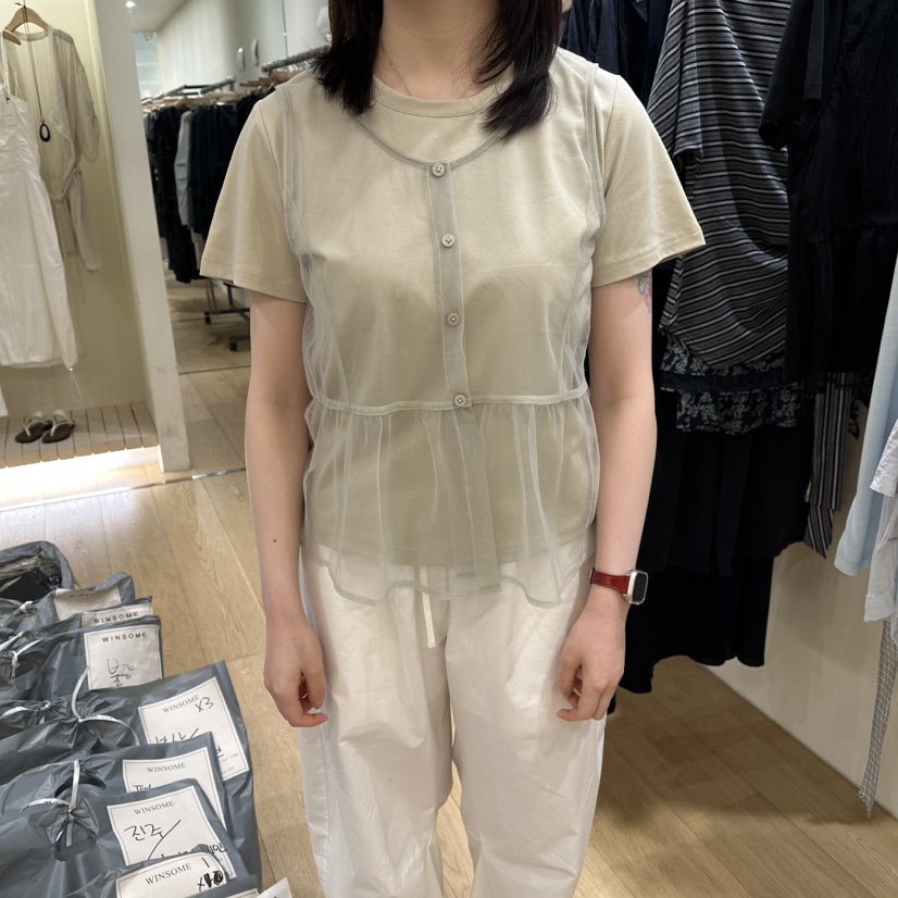 WINSOME東大門實拍韓國女裝新品熱賣職業T恤假兩件歐根紗WINSOMET恤圖色2