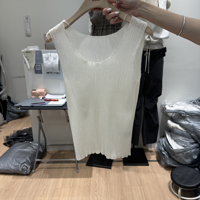 ORE-P韓國東大門直郵女士新品推薦熱賣休閑吊帶背心褶裥ORE吊帶/背心圖色2米色
