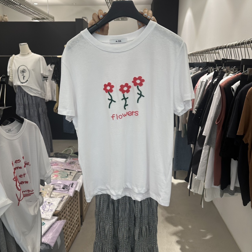 A.CES韓國直郵女士新品26夏季熱賣職業時尚26春夏T恤花朵A.CEST恤圖色1