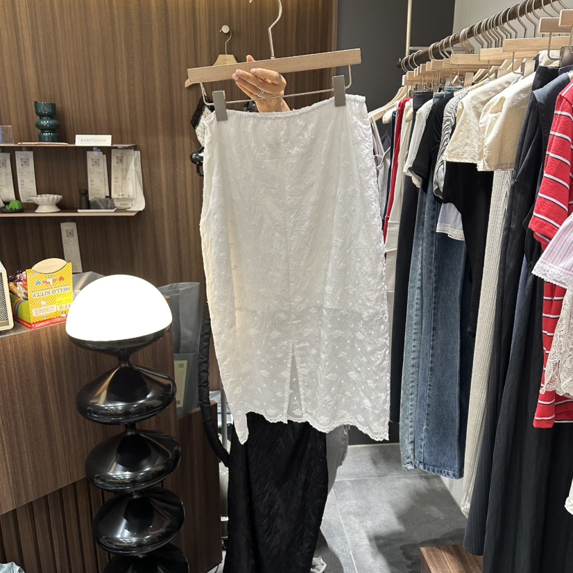 BABYTOUCH韓國直郵實拍女裝新款26春夏26夏季推薦長裙刺繡BABYTOUCH長裙