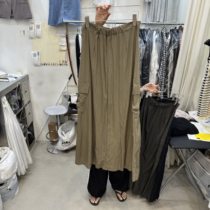 BILLION-L韓國直郵女裝新品26春夏時尚職業休閑推薦長裙BILLION-L長裙
