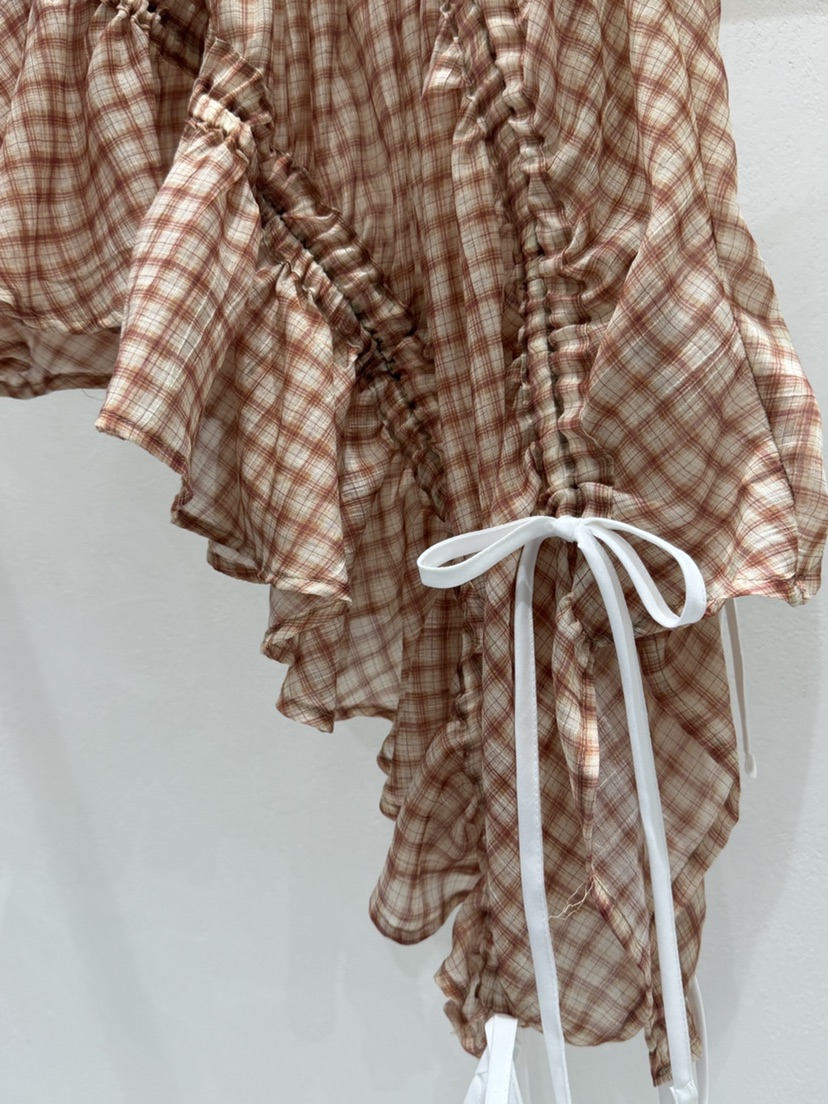 SHIRRING東大門實拍韓國女裝新品職業休閑襯衫蕾絲衫不對稱SHIRRING襯衫/蕾絲衫