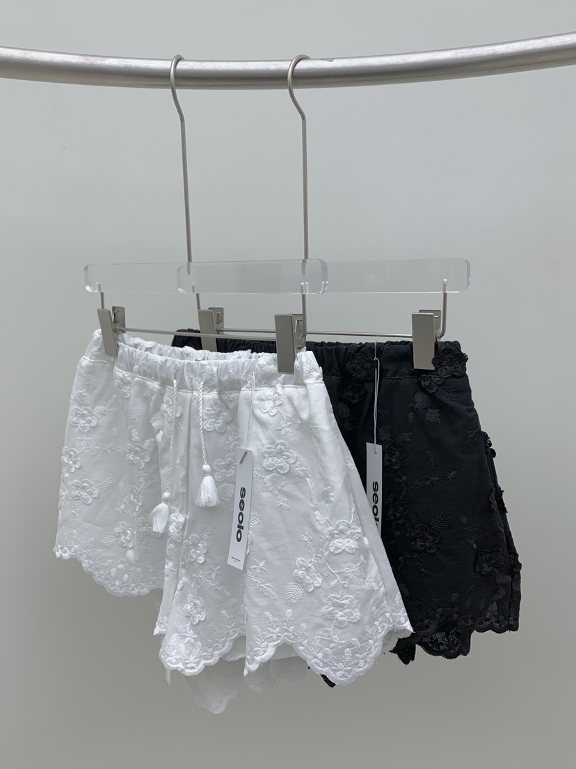SEOLO韓國直郵實拍女裝新款26夏季人氣時尚26春夏短褲蕾絲Seolo seoul短褲