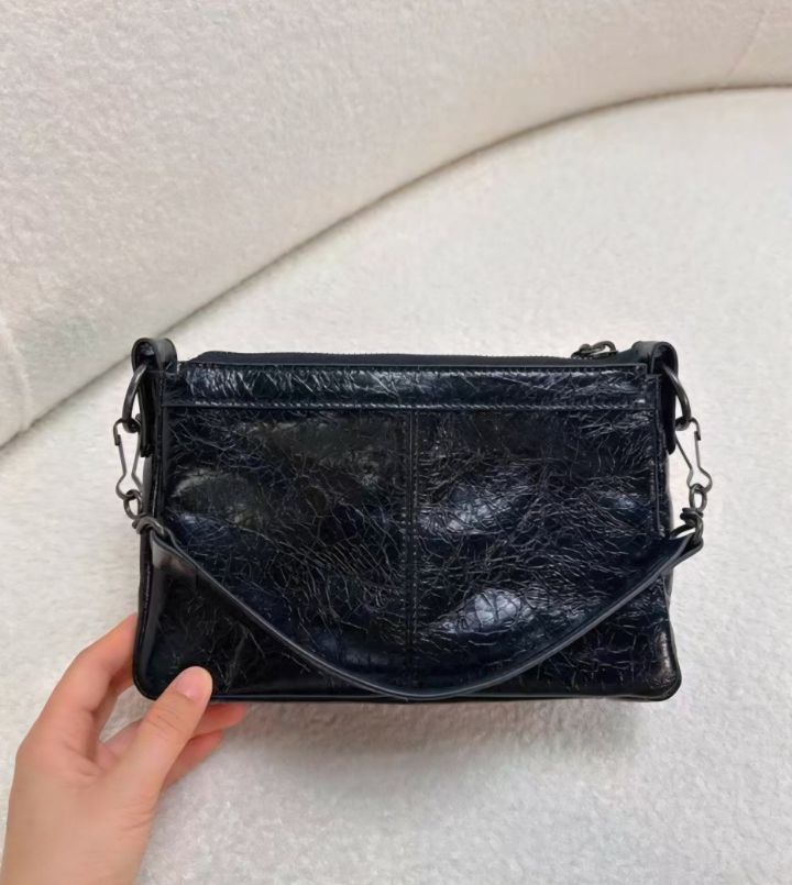TROUVAILLE東大門實拍韓國女士新款26春夏時尚手拿包腋下包TROUVAILLE手拿包/腋下包