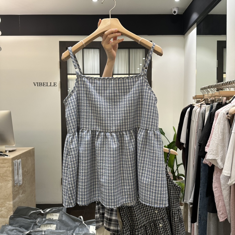 VIBELLE東大門實拍韓國女裝新品推薦熱賣時尚26春夏吊帶背心VIBELLE吊帶/背心