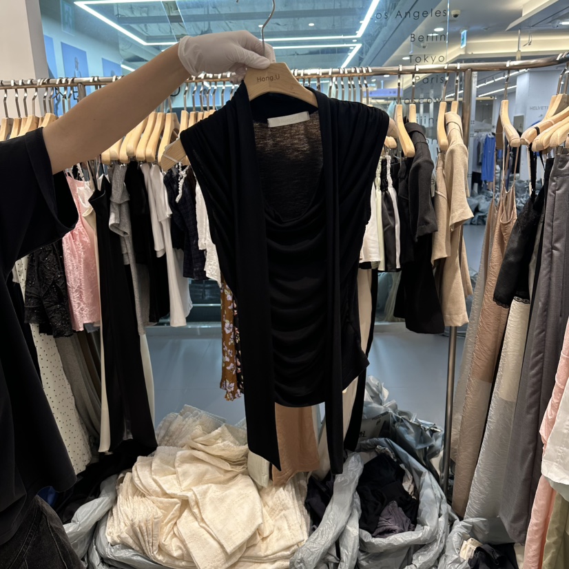 HONG.U韓國代購女裝新款26夏季熱賣時尚26春夏推薦吊帶背心HONG.U吊帶/背心圖色3