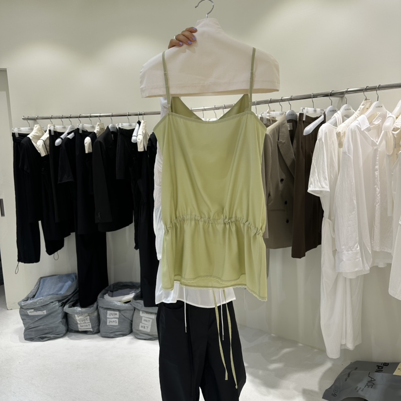 VEREN韓國直郵女裝新款26春夏職業推薦熱賣26夏季吊帶背心VEREN吊帶/背心