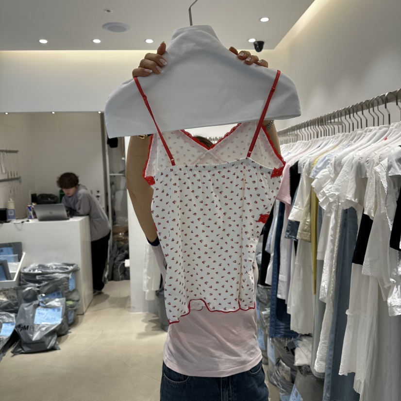 RICH SISTER韓國直郵女士新品熱賣26夏季吊帶背心花朵無袖RICH SISTER吊帶/背心