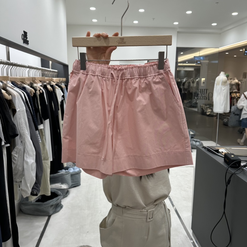 THE VALUE韓國東大門直郵女裝新品人氣26春夏推薦休閑短褲THE VALUE短褲圖色2