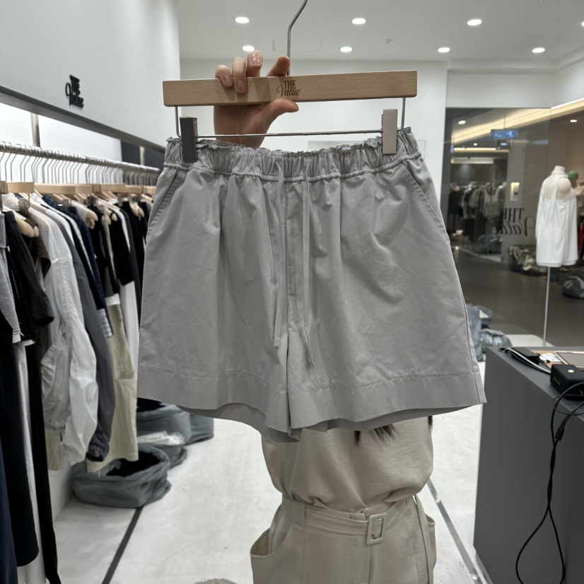 THE VALUE韓國東大門直郵女裝新品人氣26春夏推薦休閑短褲THE VALUE短褲圖色3