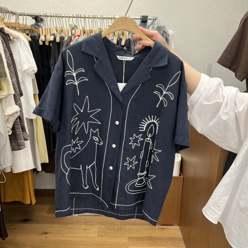 ROMANTICIZE韓國直郵女裝新款時尚職業休閑襯衫蕾絲衫刺繡ROMANTICIZE襯衫/蕾絲衫圖色3