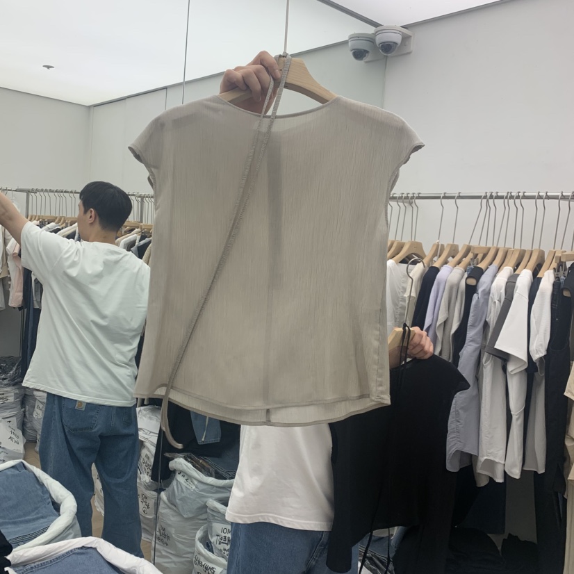 MOI-A韓國代購女裝新款職業26夏季襯衫蕾絲衫含繩褶皺無袖MOI-A襯衫/蕾絲衫圖色2